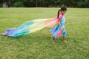 Pañuelo gigante arco iris de seda natural